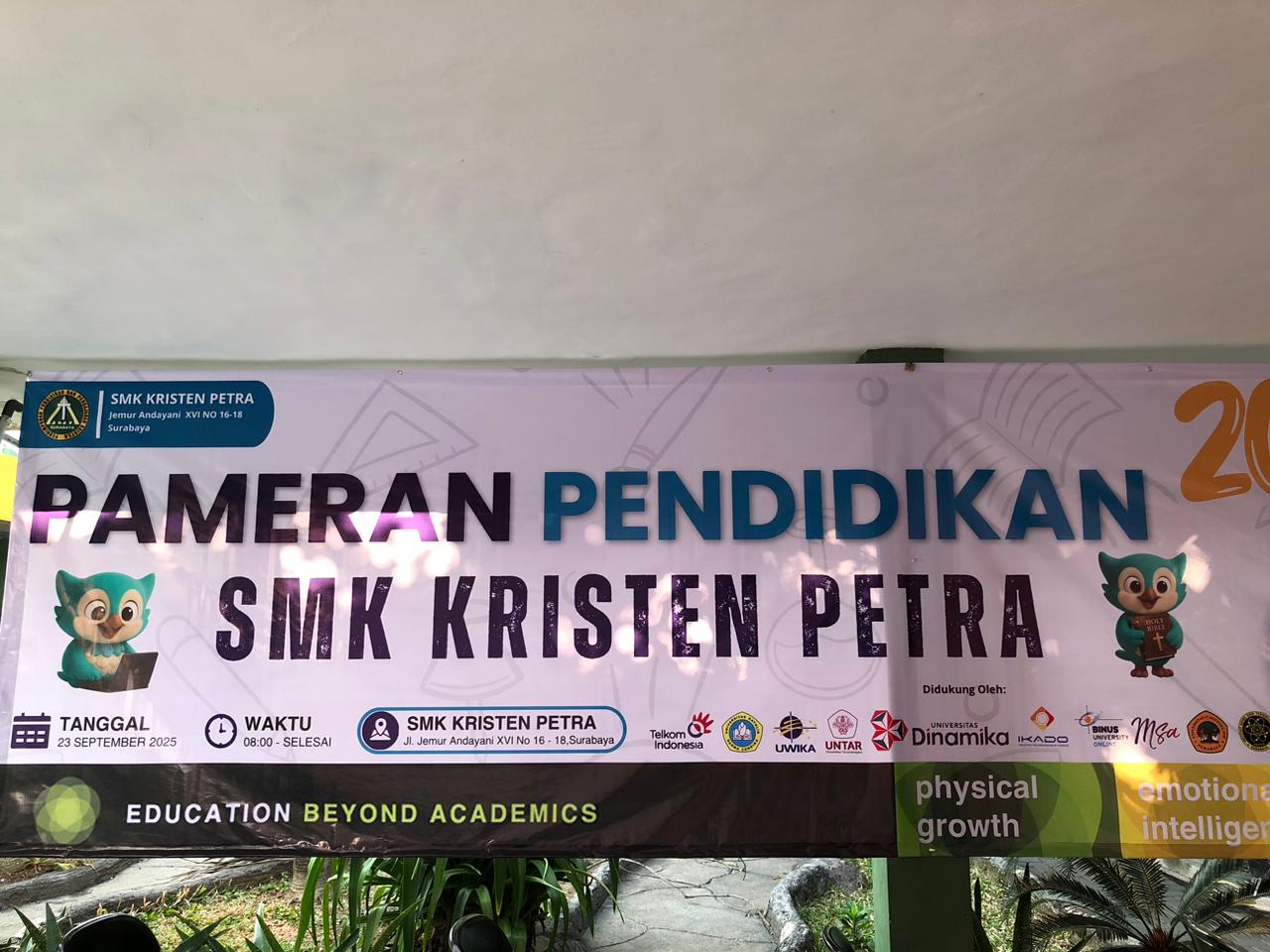 Pameran pendidikan SMK Kristen Petra, Jawa Timur 2025
